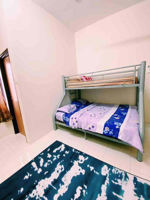 Spacious Cozy Lakeville Homestay 4 Bedrooms All With Aircond Seri Iskandar Exterior foto